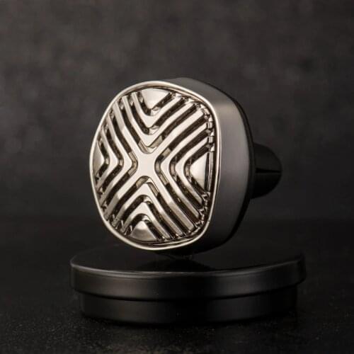 1pcs Simple Design Car Perfume Metal Car Air Freshener Luxury Auto Air Fragrance Vent Clip Good Smell the Car Difuser