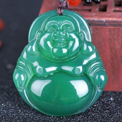 Natural green jade Buddha pendant woman sends friend to bring her own