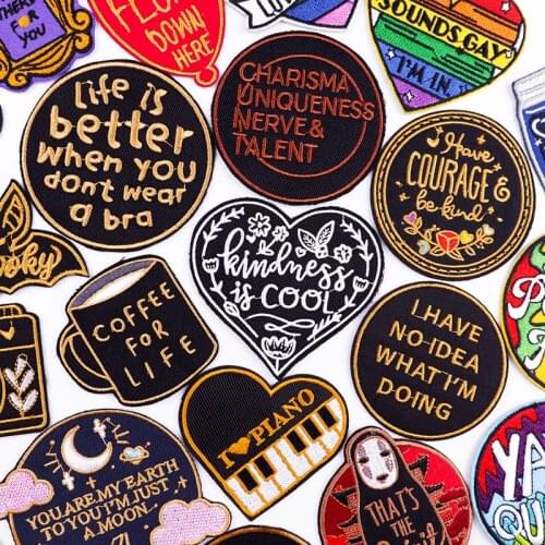 Love Heart Letter Patches On Clothes DIY Cartoon Applique Iron On Embroidered Patches For Clothing Stickers Round Letter Badges