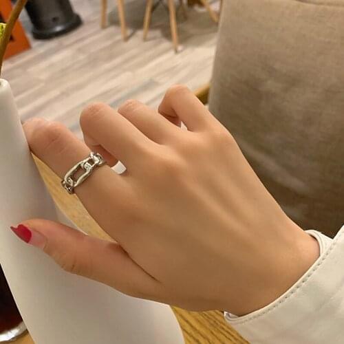 Ladies Simple Link Chain Ring Adjustable Ring for Women Men Link Twisted Geometric Ring Jewelry Accessories Couples Gift