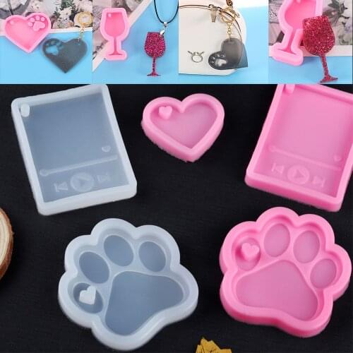 Cat Paw Heart Bear Paw MP3 Keychain Hollow Pendants Silicone Casting Epoxy Resin Molds For DIY Polymer Clay Jewelry Making Tools