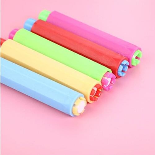 5pcs Health Non-toxic Chalk Holder Chalk Clip Colourful Chalk Holders Clean Teaching Hold for Teacher Children Cute Stationery