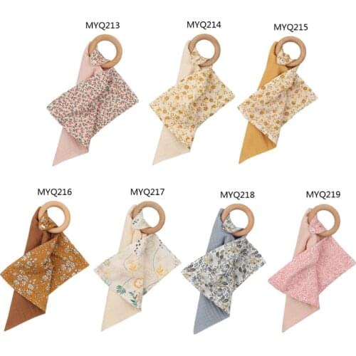 Baby Soothe Appease Towel with Wooden Teether Newborn Soft Comforting Saliva Towel Sleeping Toy Burp Cloths