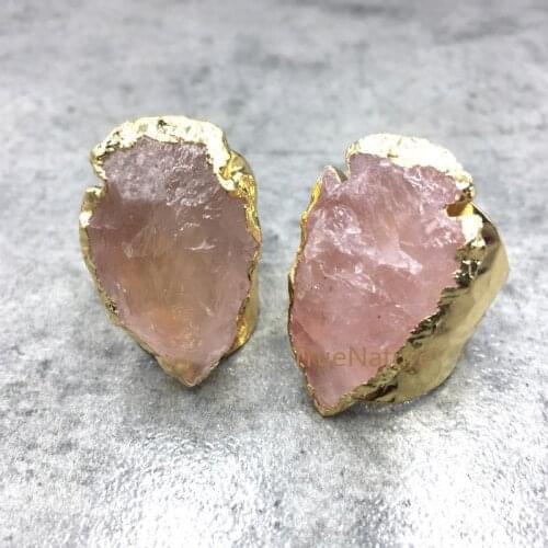 Vantage Rose Quartzs Crystal Red Stone Resizable Titanium Arrow Rings Gold Electroplated Rings For Women RM4773