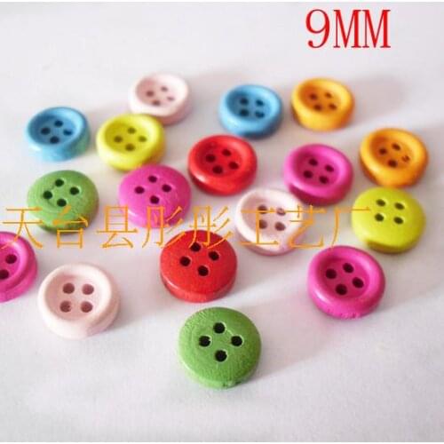 200pcs Colorful Color Mixed 4 Holes Wooden Buttons Sewing Craft Scrapbooking Products
