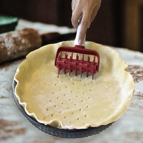 Non-stick Anti-shock Pizza Needle Roller ABS Prevents Dough Blistering Pizza Hole Puncher Kitchen Gadget