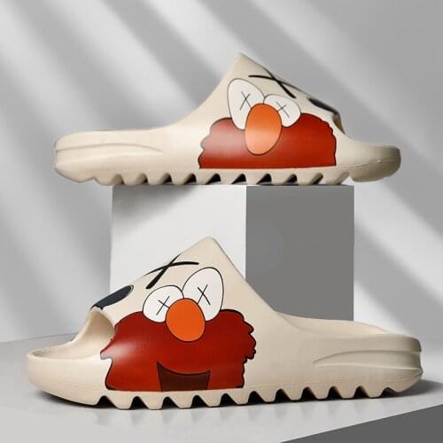 2020 Men Women Fashion Graffiti Beach Sandals Outdoor Cartoons Leisure Garden Slipper Anti-Slip Home Summer Flip-flops Slippers