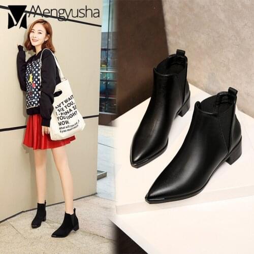 Elastic Slip On Ladies Chelsea Boots Winter Plush Botas Short Ankle Shoes Low Heels Pointy Toe Suede Leather Motocycle Booties