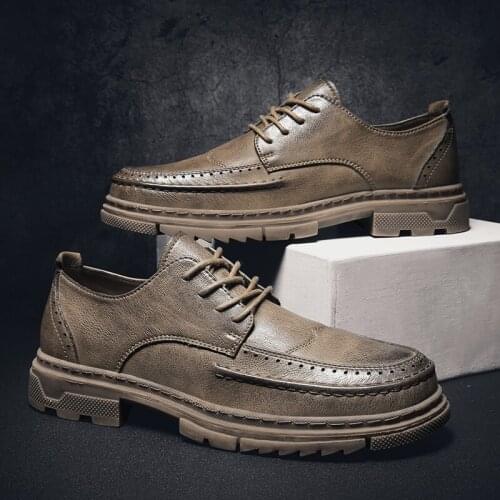 2019 spring and autumn brand lace comfortable high quality mens outdoor breathable Martin casual black lace-up leather shoes