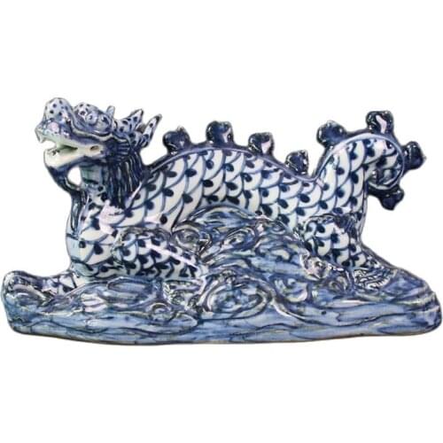 Jingdezhen porcelain blue and white dragon pen holder decoration collection