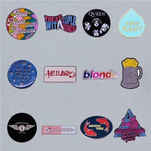 Interesting Music Card And Various Trinkets Brooch Originality Lapel Badge Denim Jacket Backpack Pin Decoration Fashion Gift