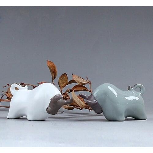 Modern and Simple Golden Cow Tea Pets Cows Rushing Tianzhu Kiln Tea Kiln Tea Pet Ornaments Purple Sand Tea Accessories