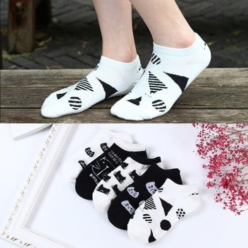 5 Pairs Of Female Socks Autumn Fashion Cartoon Cat Head Black And White Cat Pattern Breathable Comfortable Cute Boat Socks