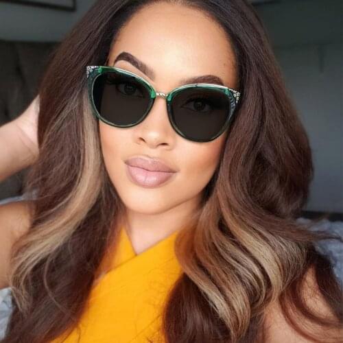 Fancy Glasses Metal Cat Eye Green Shades Sunglasses Women 2021 Vintage Designer High Quality Star Decoration Sun Glasses Female