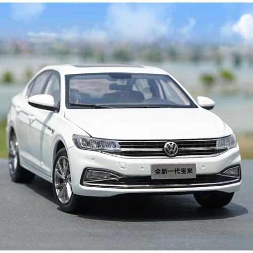 Toy Car Model 1:18 The Next Generation New Bora 2019 Diecast Car Model For Kids Gift