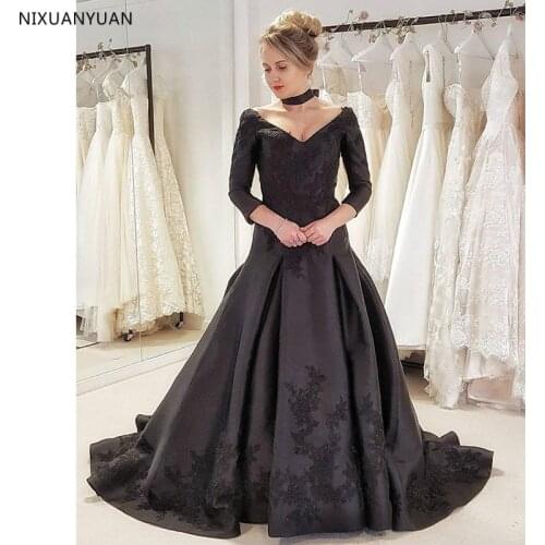 Modern Gothic Black Wedding Dresses V Neck Three Quarter Sleeve Satin Wedding Gowns Appliques Pleat Skirt Backless Bridal Dress