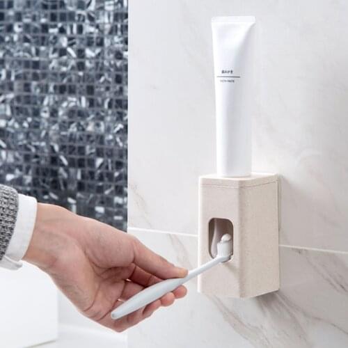 Seamless Adhesive Toothpaste Holder Free Punching Toothpaste Squeezer