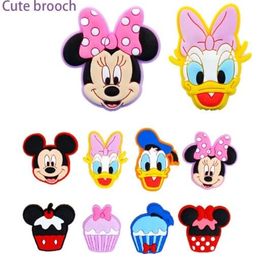 Disney Mickey Minnie Cartoon Mens Womens Brooch Japanese Ins Trendy Cute Brooch Small Pin Accessories Soft Rubber Badge Pin