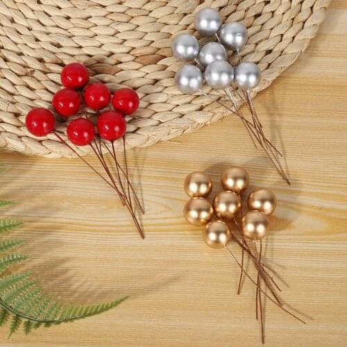 Beautiful 100Pcs/Bag Useful Artificial Red Berry Ornament Exquisite Red Fruit Berry Fine Workmanship for Banquet