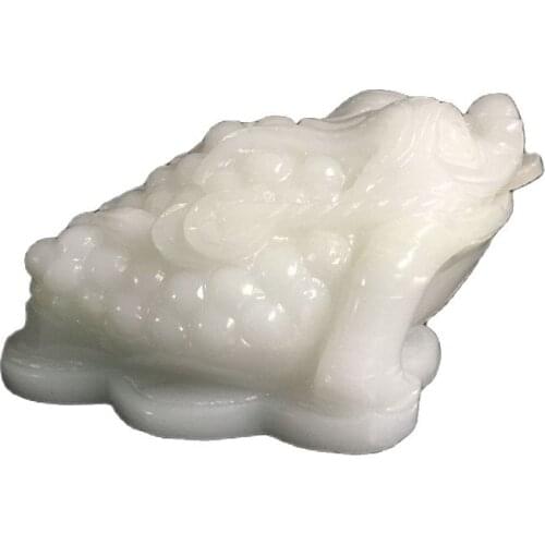 Natural white jade Jin Chan town house evil spirits lucky feng shui decorations
