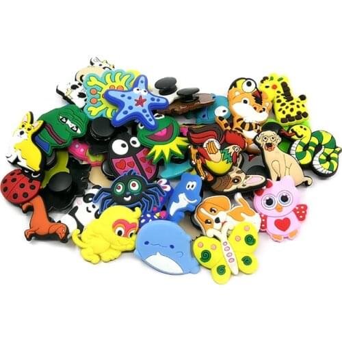 1pcs Animal Cute Puppy anemals PVC Shoe Charms Flowers Shoe Accessories Decoration for clogs shoes promotional gift