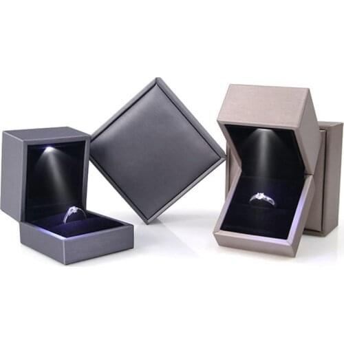 New LED Light Leather Pendant Ring Jewelry Display Box Fashion Engagement Wedding Jewellery Gift Storage Case