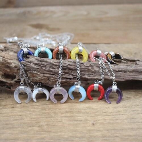 16x19mm Natural Stone Ox Horn Pendants Chains,Reiki Healing Crystal Crescent Moon Chams Silvery Necklace Women Jewelry,QC3019
