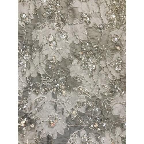 Fashionable milky white wedding dress with exquisite sequin bead embroidery, suitable for high-end wedding dress skirt