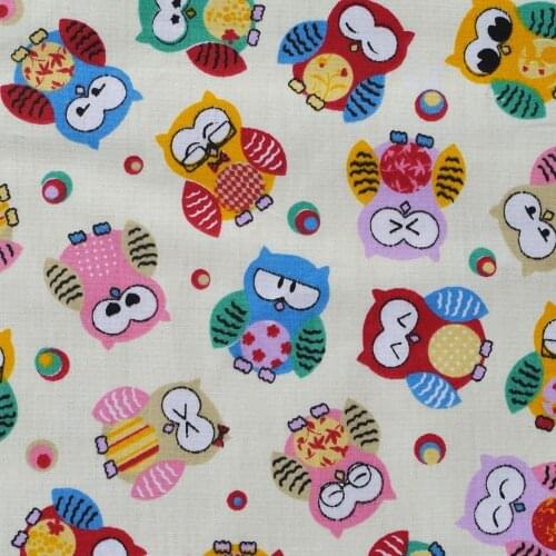 1 yard printed Cotton Woven Fabric - Beauty owls on light yellowe background (width=140cm)
