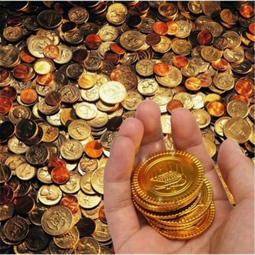 50Pcs Plastic Pirate Gold Coins Pirate Theme Party Prop Children Toys Coins Halloween/Christmas Decoration Game Currency 8ZHH204