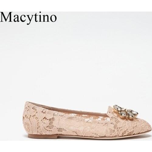 2019 Latest Design Gemstone Charms Lace Flats Ladies Slip on Round Toe Ballet Shoes Casual Women