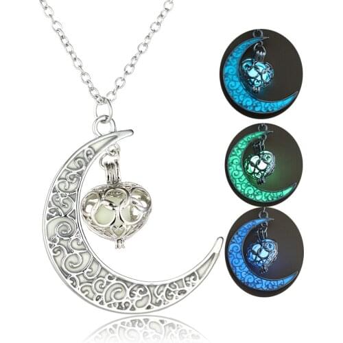 Fashion Women Glow In Dark Pendant Luminous Necklace blue green yellow Accessories Ornaments Necklaces Unique Choker Wholesale