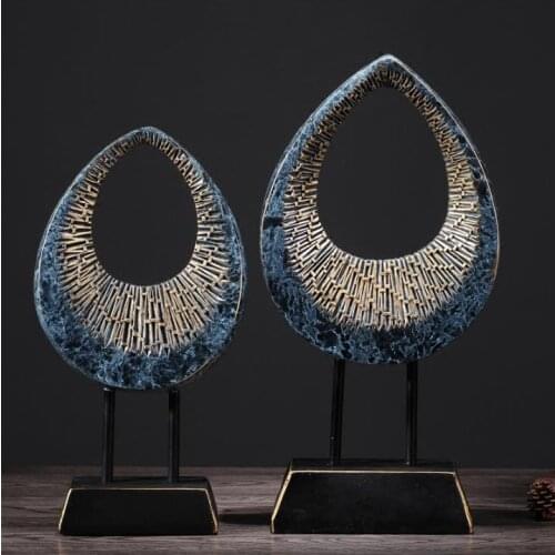 Modern Abstract Resin Sculpture Decoration Wine Cabinet Decorations Office Clothing Store Cafe Creative Decorations Handicrafts