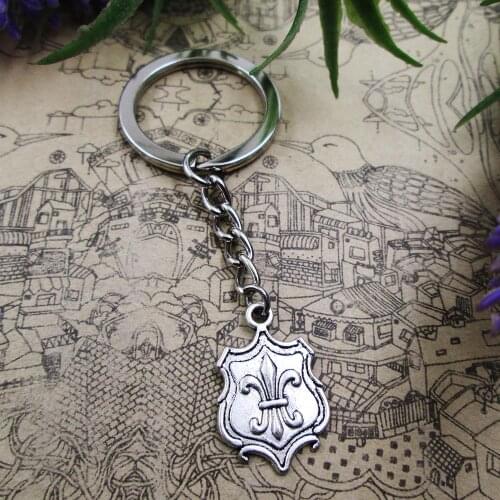 3pcs /lot 18*16mm Fleur De Lis 28mm Keyring Metal Chain Silver Color Men Car Gift Keychain