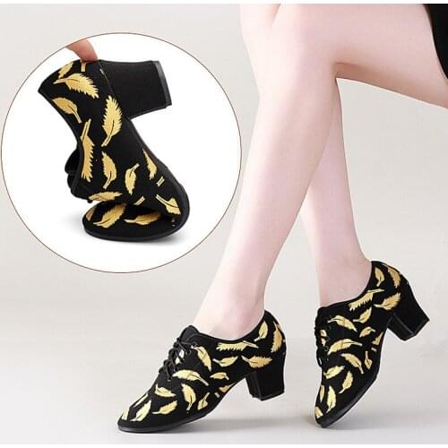 Hot new latin dance shoes for girls women Golden feather 3.5cm Performance Practise dancing shoes for women modern dance shoes