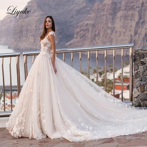 Wedding Dresses For A Magnificent Figure Liyuke China