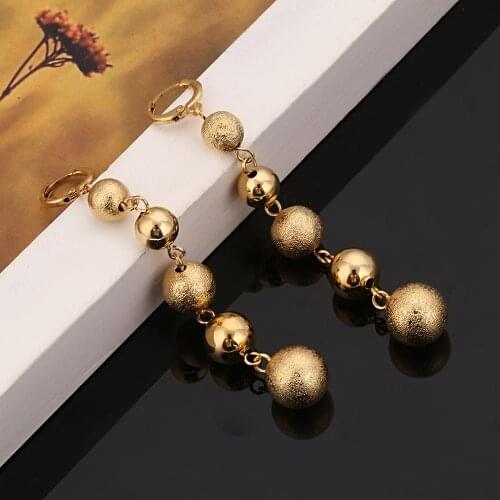 Mrs win Dangle Earrings