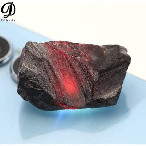 Wholesale Natural Zambia Garnet Rough Gemstone Material