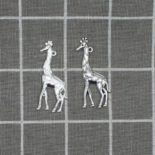 4pcs/lot 23*54mm Tibetan Silver Animal Charms Giraffe Pendants For DIY Making Metal Choke Necklaces Handmade Jewelry X1859