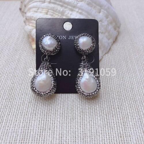 Simple and fashionable 2018 pearl earring with earring accessories