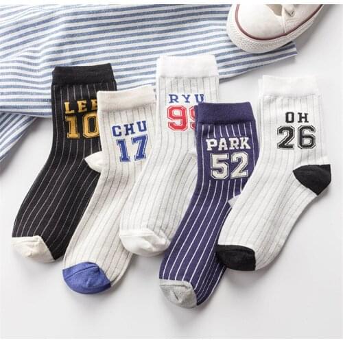 New Unisex Novelty Letter Digital Stripes Skateboard Socks.Cotton Harajuku Hiphop Socks Sox Couple Ankle Sock Meias