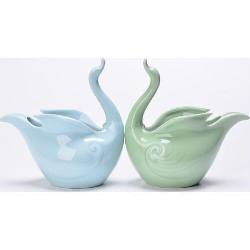 Porcelain Swan Sculpture Flower Vase Ceramic Aquatic Houseplant Pot Swan Ornament Craftworks for Wedding Present and Home Decor