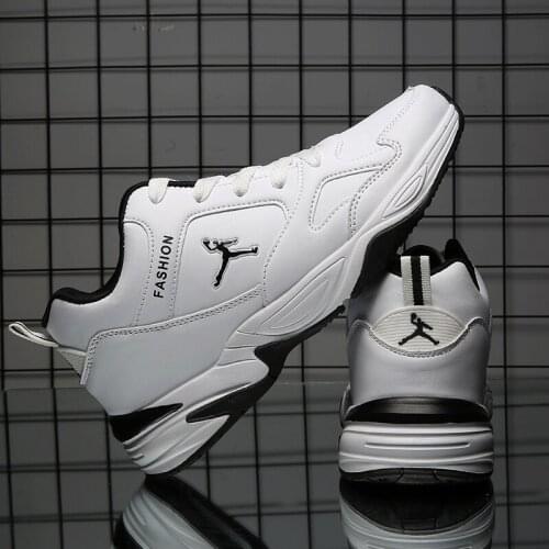 Mens Casual Sports Shoes Fashion Trend Casual Shoes Non-slip Basketball Shoes Leather Sports Shoes Cushion Basketball Sneakers