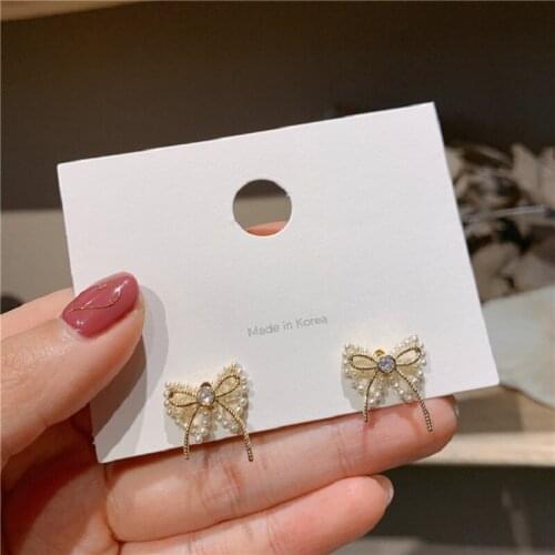 Exknl Crystal Flower Simulated Pearl Stud Earrings Women Korean Fashion Cute Bow Vintage Small Earrings Wedding Jewelry Gifts