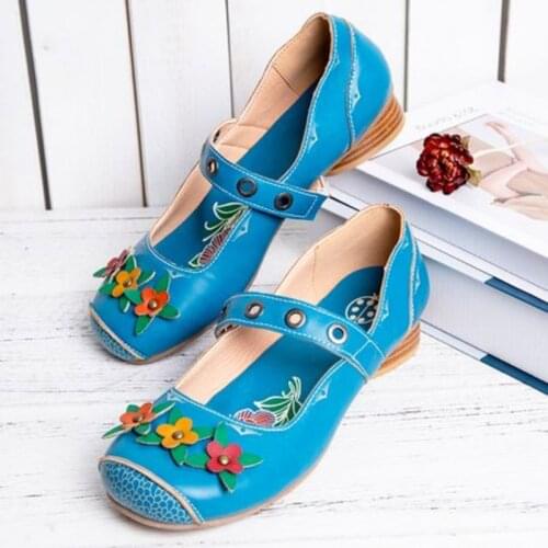 Retro shallow fashion embossed womens single shoe