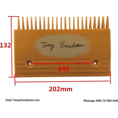 Escalator KOPC001 KM5009370H02 Comb L202mm W132mm Hole Space 140mm LHS 22T