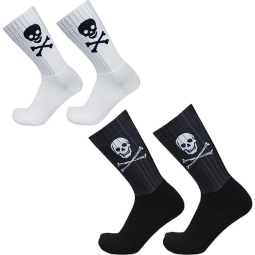 New Skeleton Cycling Socks Outdoor Professional Mountain Bike Racing Socks Road Bike Running Socks Calcetines Ciclismo Hombre