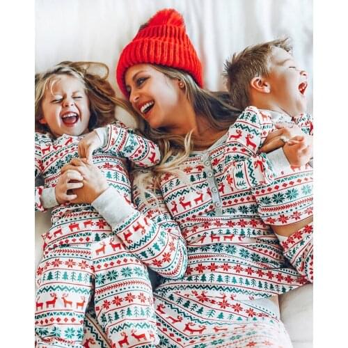 Christmas Pajamas Set Family Home Look Sleepwear Kid Dad Mom Matching Family Outfits Pajamas Set Christmas Parent-child Suit