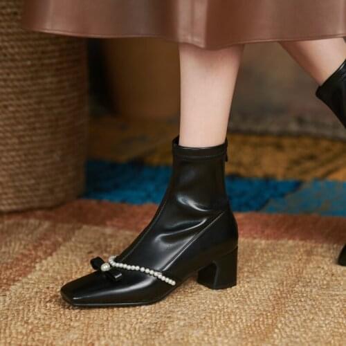 QZYERAI 2021 Autumn Winter New British Style Thick Heel Short Boots High Heels Chelsea Boots for Women