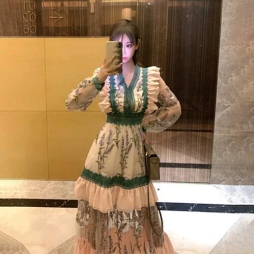 Summer Runway Dress Green Embroidery Lace Long Dress Luxury Vintage Mesh Dress Elegant V-Neck Bohemian Party Dress